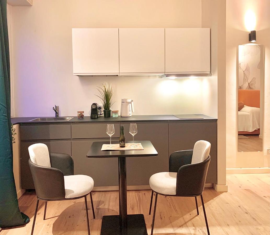 W83 Como Lake House Extérieur photo